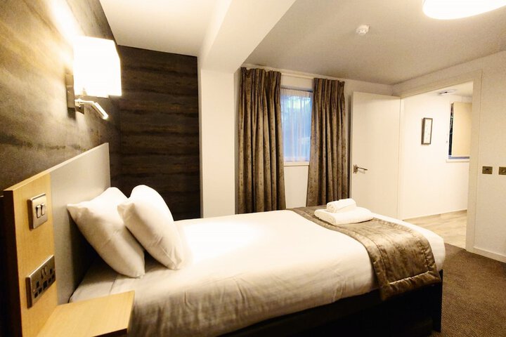 Room 11 of 79