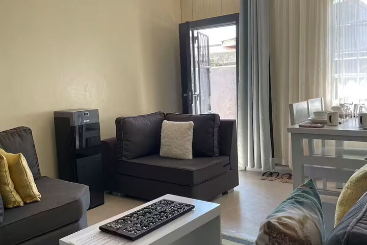 Room 16 of 25