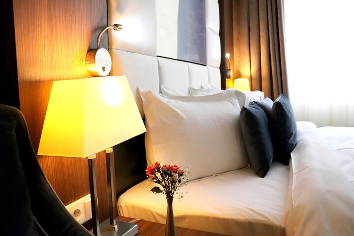 Room 20 of 32