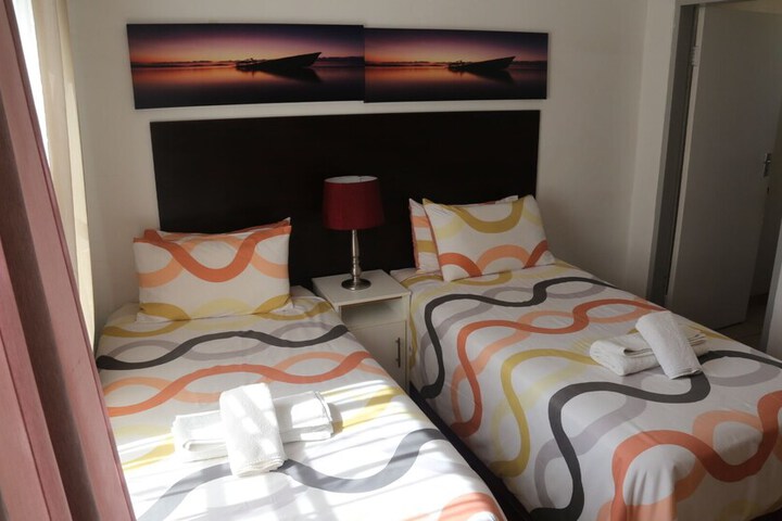 Room 13 of 68