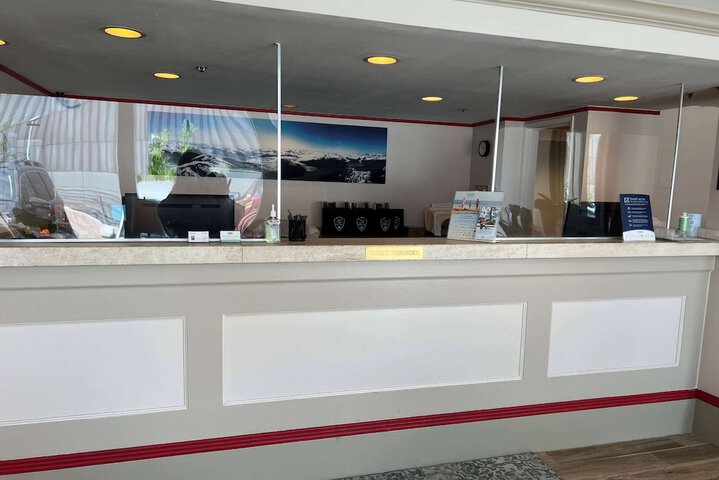 Hotel Interior 7 of 55