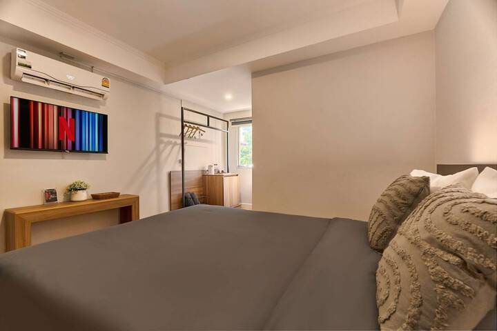 Room 30 of 58