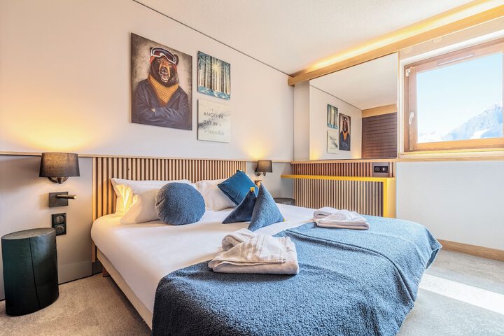 Room 10 of 68