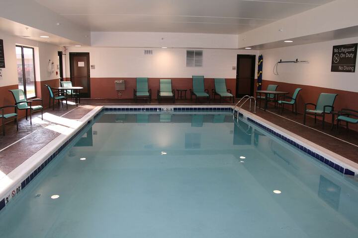 Hotel with Pool