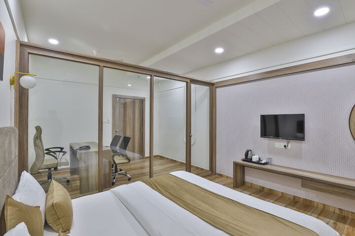 Room 26 of 59
