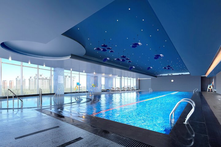 Hotel Pool