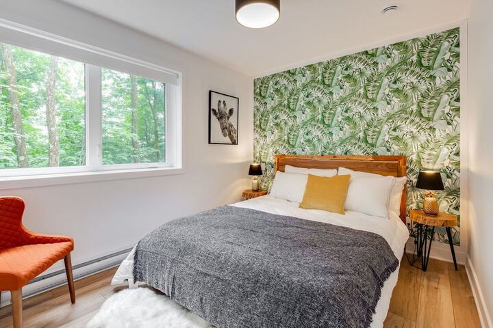 Room 2 of 22