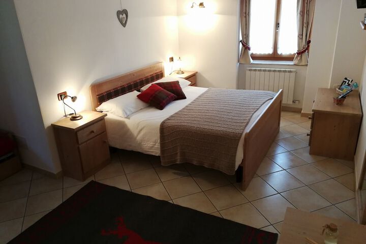 Room 13 of 43