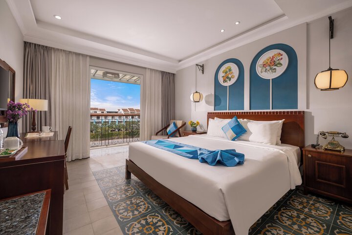 Room 21 of 73