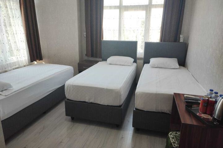Room 7 of 24