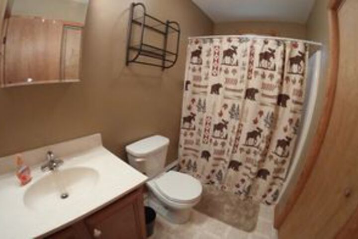 Room 4 of 39