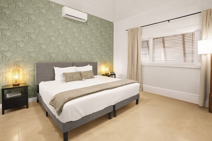 Room 25 of 88