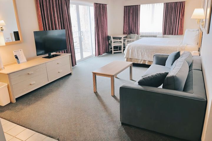Room 4 of 22