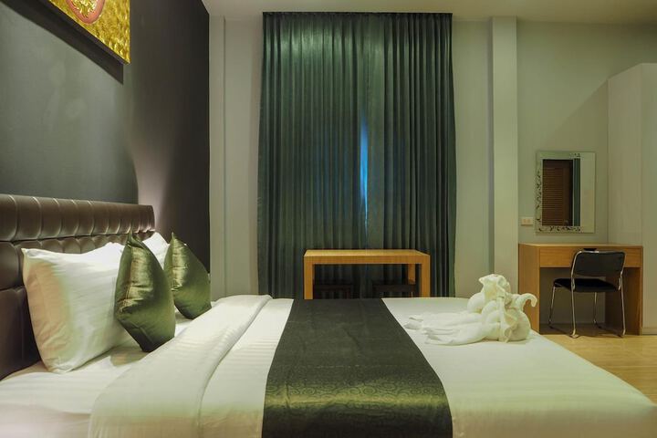 Room 25 of 50