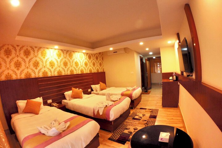Room 21 of 61