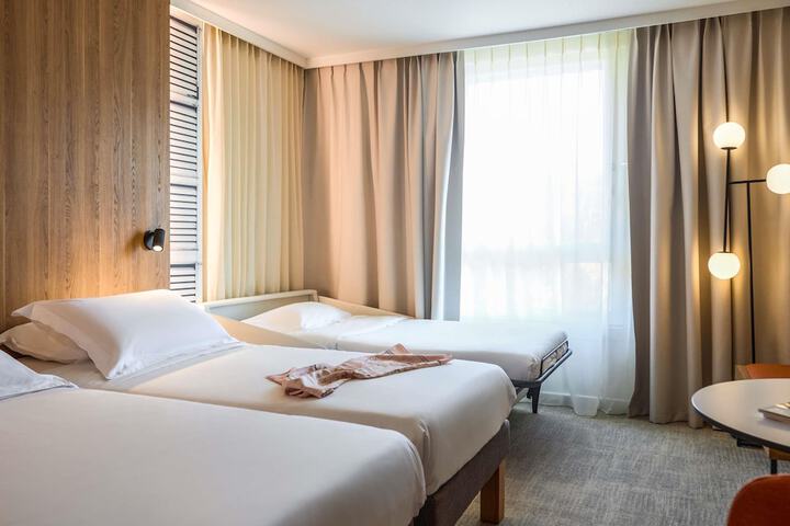 Room 20 of 94