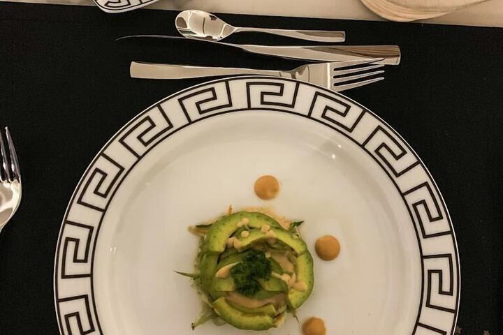 Dining 26 of 35