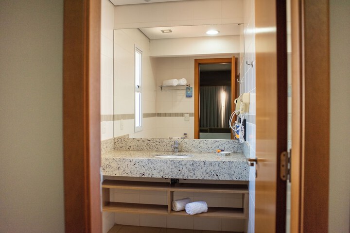 Clean Restrooms