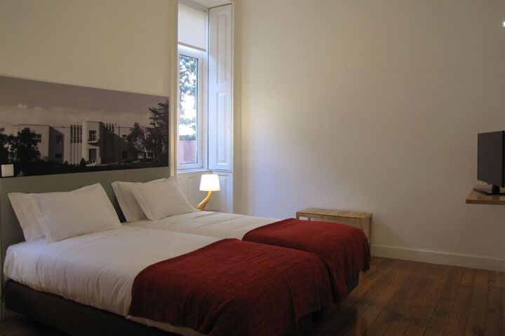 Room 13 of 53