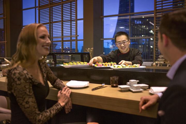 Dining 41 of 76