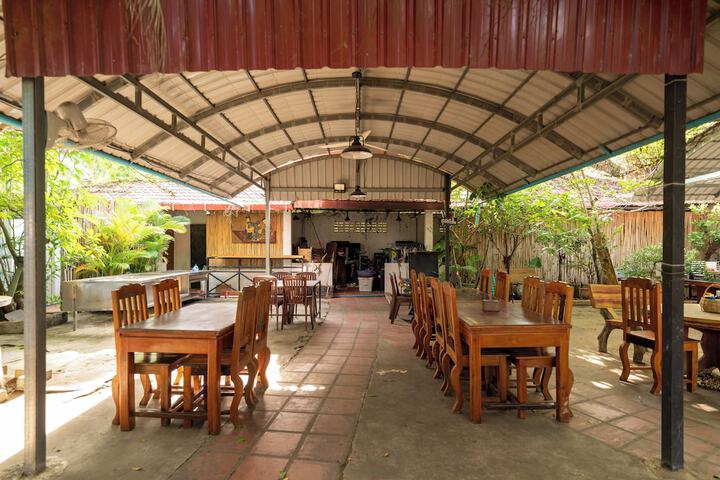 Dining 56 of 62