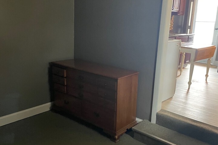 Room 15 of 36