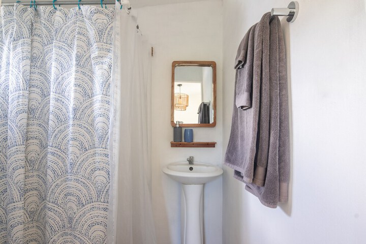 Room 35 of 52
