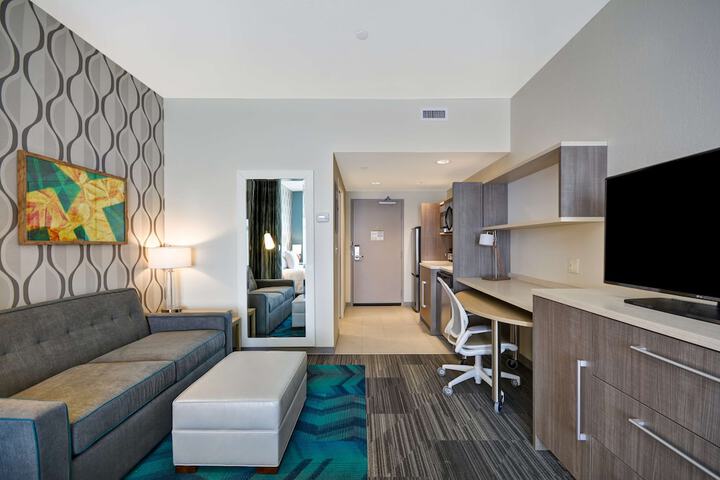Room 12 of 41