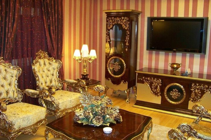 Room 15 of 43