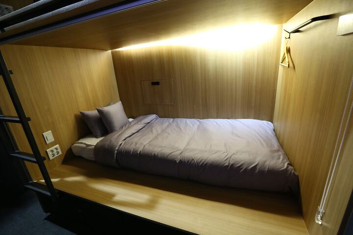 Room 18 of 51