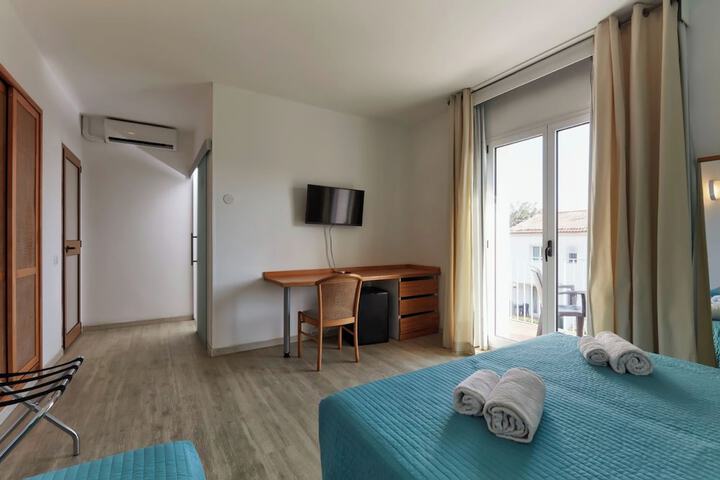 Room 15 of 131