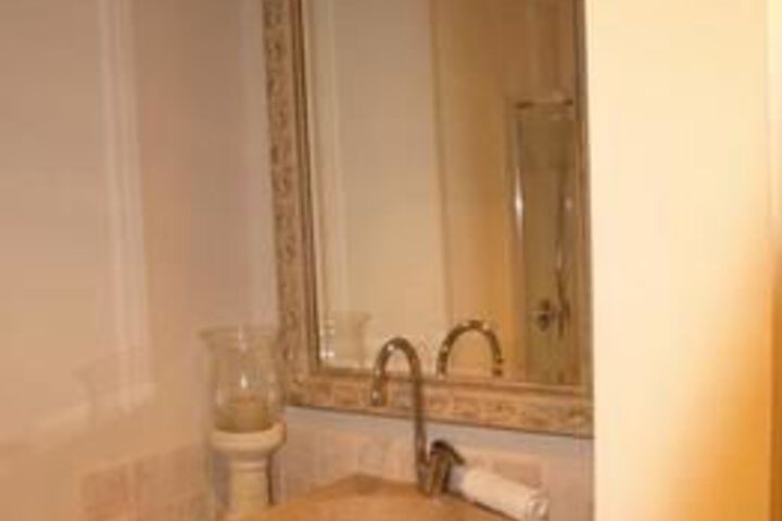 Room 2 of 13