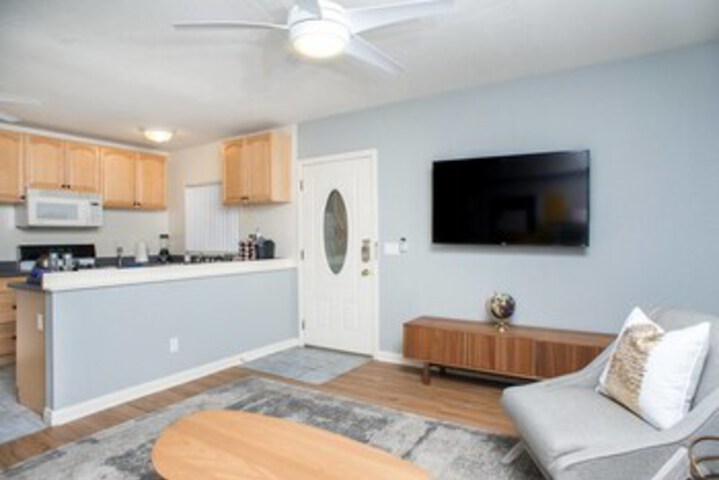Room 8 of 23