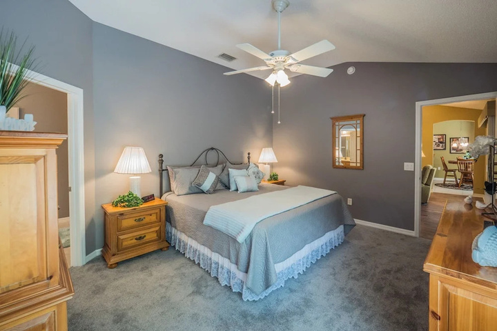 Room 5 of 21