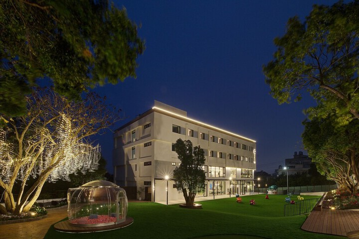 Hotel 42 of 42