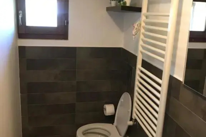 Room 3 of 3