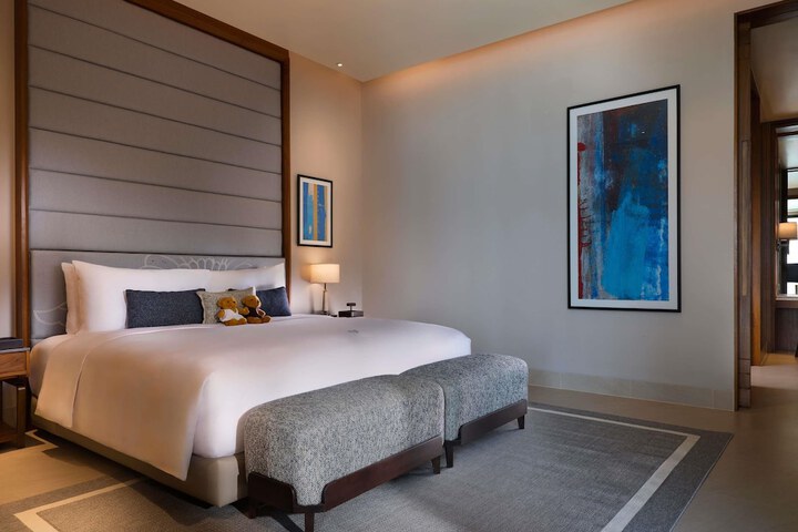 Room 28 of 109