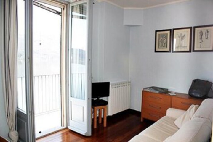 Room 21 of 45
