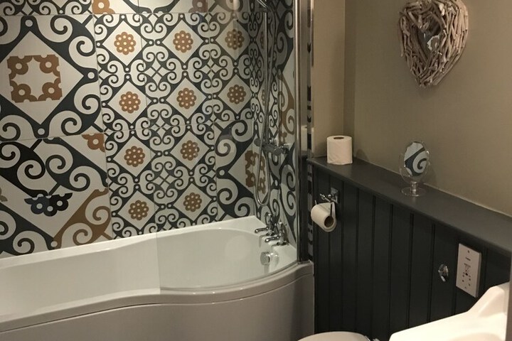 Room 8 of 23