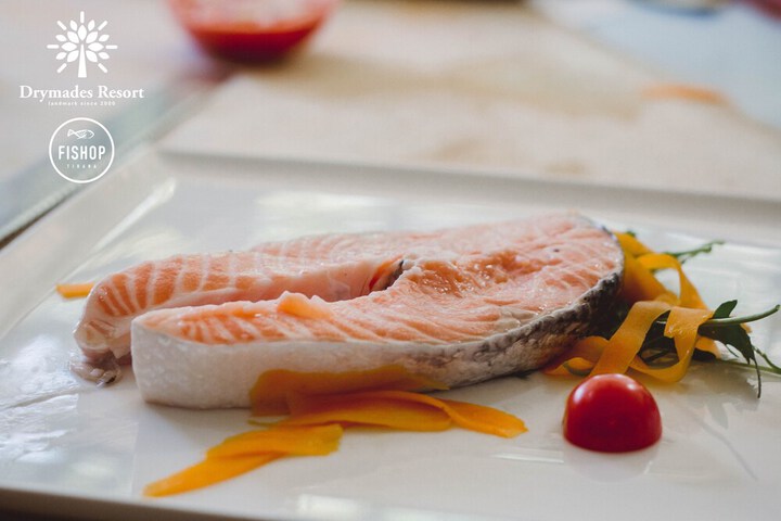 Dining 49 of 80