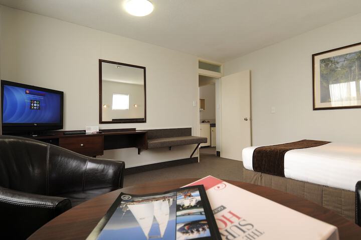 Room 5 of 59