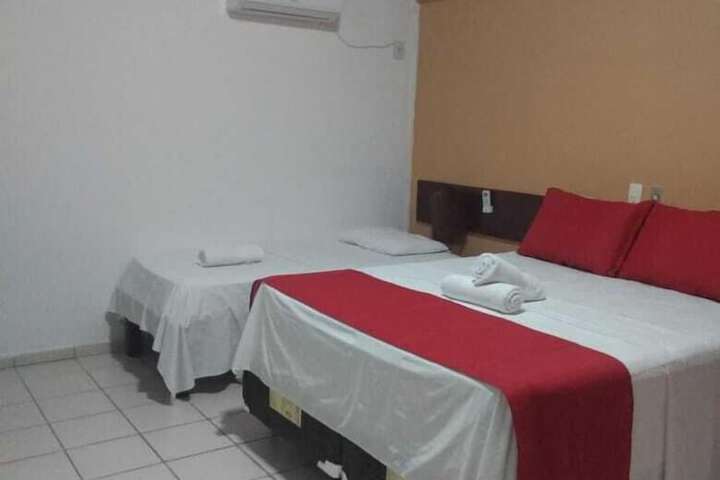 Room 9 of 17