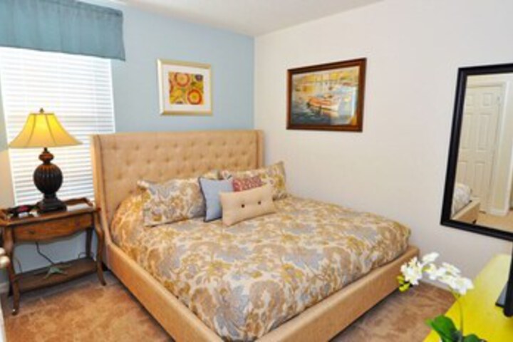 Room 22 of 27
