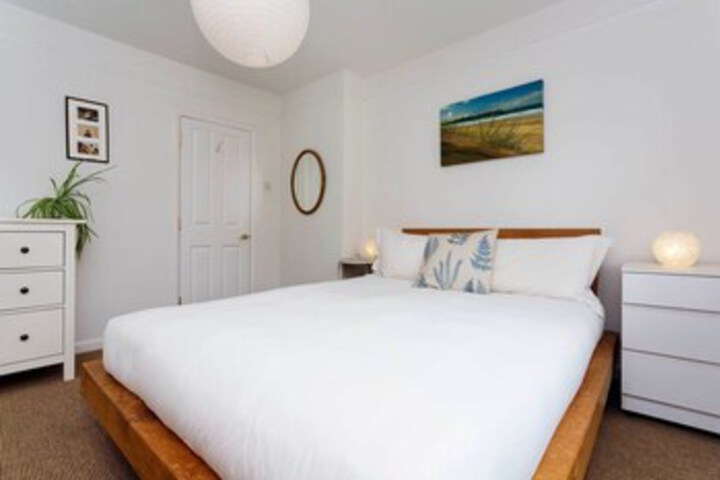 Room 20 of 23