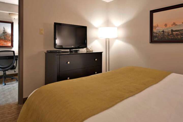 Room 10 of 57