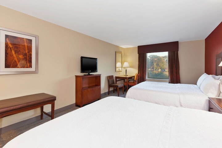 Room 11 of 36