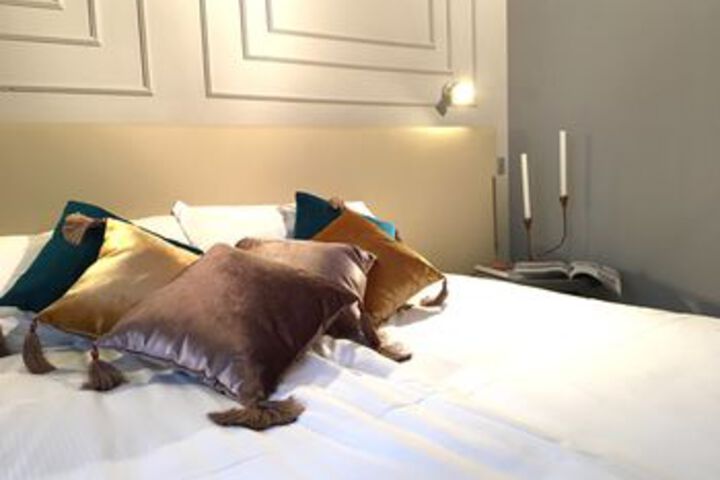 Room 62 of 149
