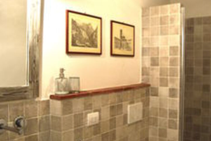 Room 6 of 53