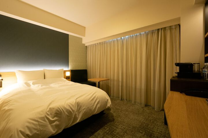 Room 20 of 83