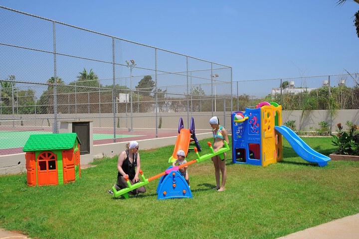 Childrens Activities 22 of 38